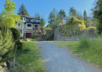 Eagle Rock Bed and Breakfast hotel thumbnail 2