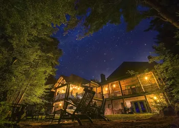 Trout Point Lodge of Nova Scotia hotel thumbnail 5