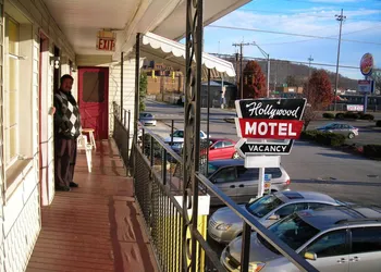 Hollywood Motel hotel thumbnail 6
