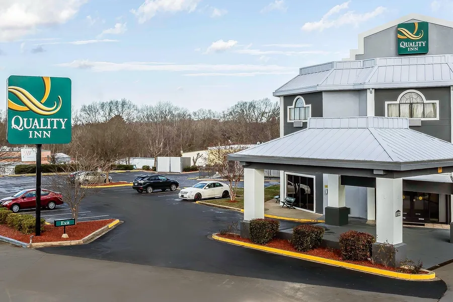 Quality Inn & Suites Salisbury South hotel detail image 2
