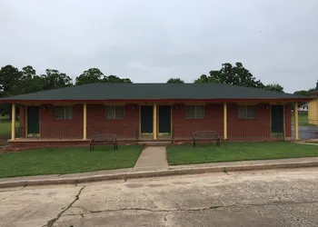 Lincoln Motel hotel thumbnail 2