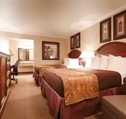 Baymont by Wyndham McAlester Hwy 69 hotel detail image 3