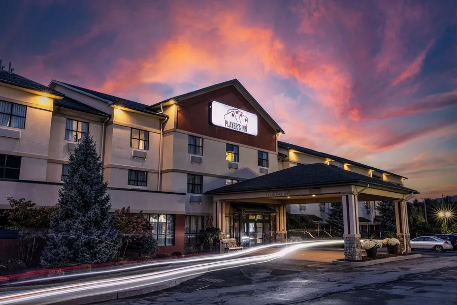 Akwesasne Mohawk Casino Resort and Players Inn hotel detail image 2
