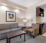 Best Western Plus Midland Suites hotel detail image 7