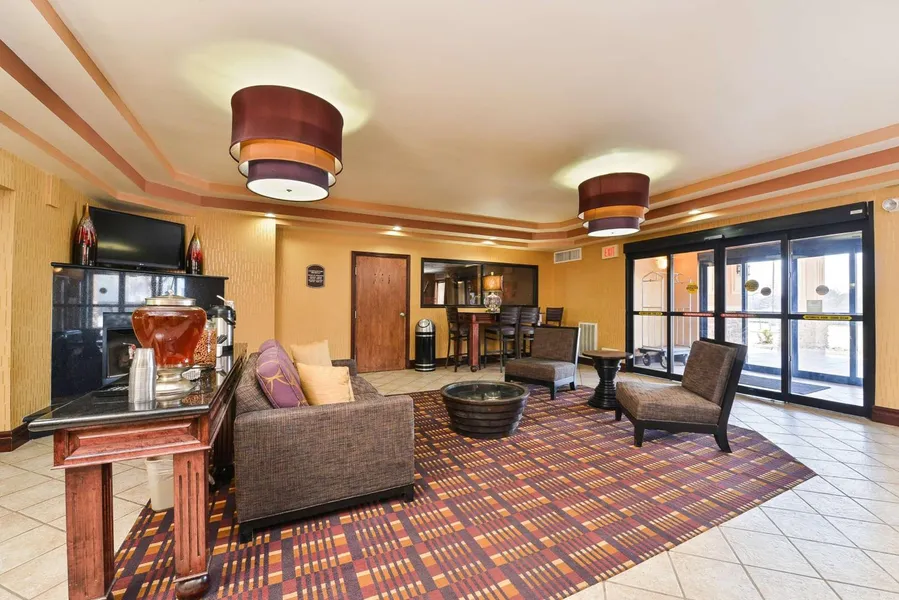 Best Western Plus Midwest Inn & Suites hotel detail image 2