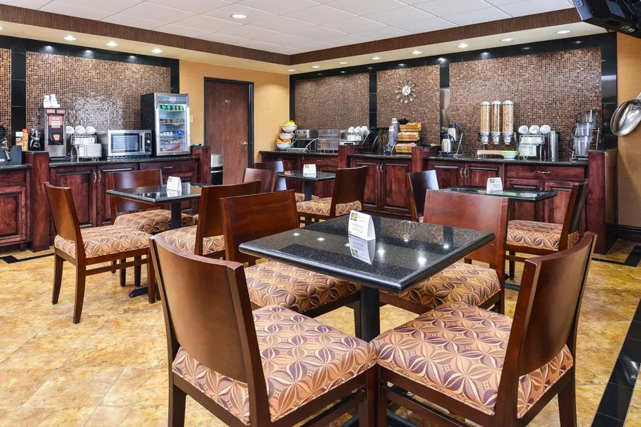 Best Western Plus Midwest Inn & Suites hotel detail image 6