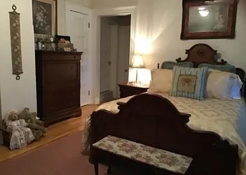 Brookview Manor Inn hotel thumbnail 6