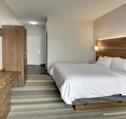 Holiday Inn Express & Suites Laurel by IHG hotel detail image 7