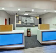 Holiday Inn Express & Suites Manchester by IHG hotel detail image 3