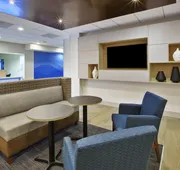 Holiday Inn Express & Suites Manchester by IHG hotel detail image 4
