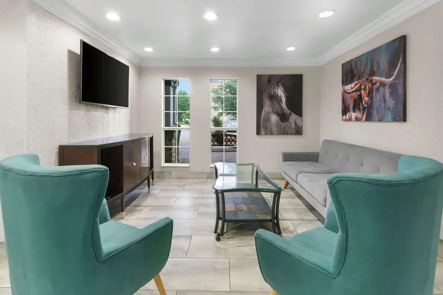 SureStay Plus by Best Western Benbrook Fort Worth hotel detail image 2