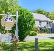 Captains Quarters Motel & Conference Center hotel detail image 4