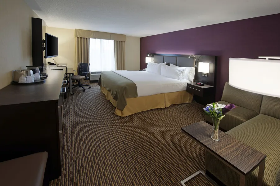 Holiday Inn Express Hotel & Suites Clearfield by IHG hotel detail image 2