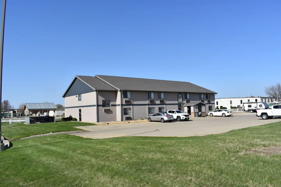 Heartland Hotel and Suites hotel detail image 2