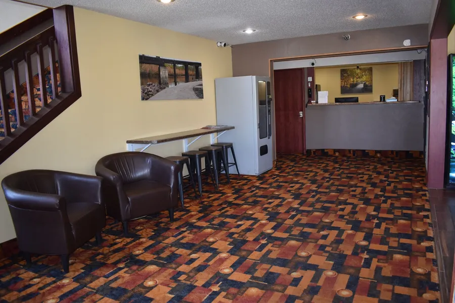 Heartland Hotel and Suites hotel detail image 6