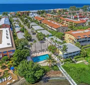 Tradewinds Beach Resort hotel detail image 3