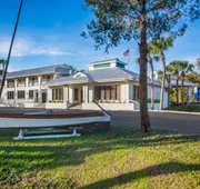 PaddleTail Waterfront Lodge, Trademark Collection by Wyndham hotel detail image 7