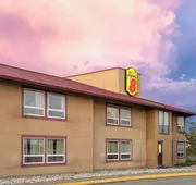 Super 8 by Wyndham Sherwood Park/Edmonton Area hotel detail image 4