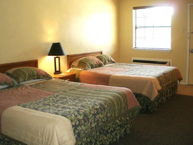 Lake Fork Marina & Motel hotel detail image 6
