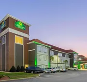 La Quinta Inn & Suites by Wyndham Mobile Satsuma / Saraland hotel detail image 4