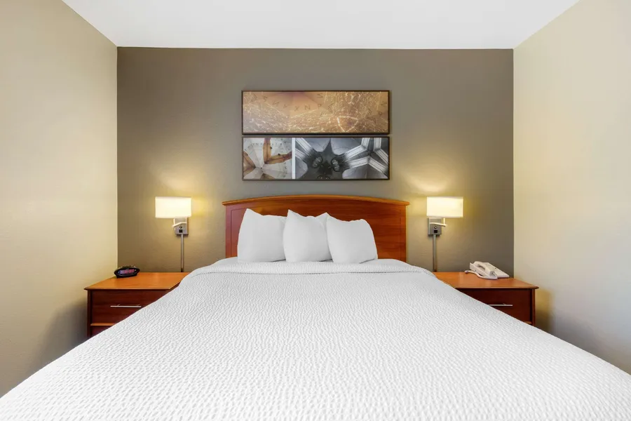 Suburban Studios Birmingham Homewood I-65 hotel detail image 6