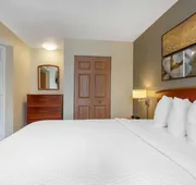 Suburban Studios Birmingham Homewood I-65 hotel detail image 7