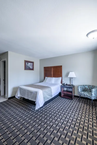 Travelodge by Wyndham Jackson I-40 Exit 82 hotel detail image 6