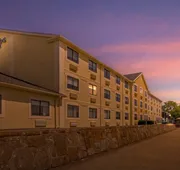 Comfort Inn River's Edge hotel detail image 3