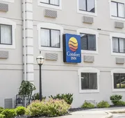 Comfort Inn River's Edge hotel detail image 4