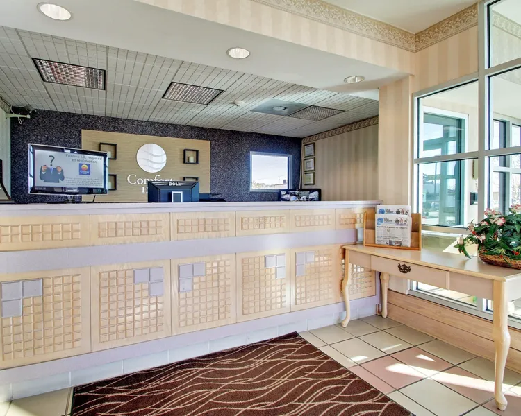 Quality Inn Brookhaven hotel detail image 6