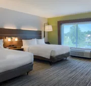 Holiday Inn Express Hotel & Suites Quincy I-10 by IHG hotel detail image 4