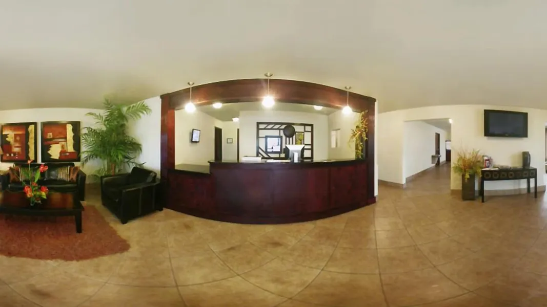 Franklin Inn & Suites hotel detail image 2