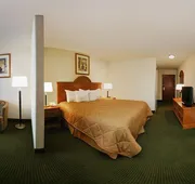 Franklin Inn & Suites hotel detail image 4