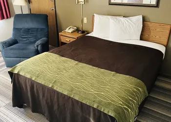 Arlington Inn hotel thumbnail 6