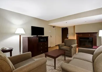 Holiday Inn Guelph Hotel & Conference Centre hotel thumbnail 8