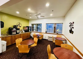 Forest City Inn hotel thumbnail 8