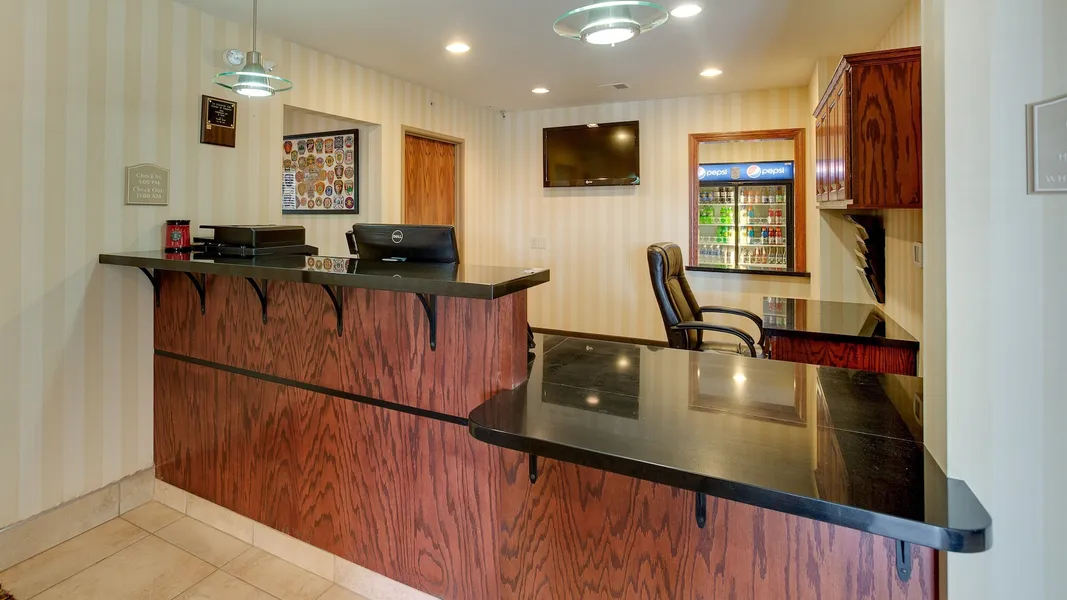 Cobblestone Inn & Suites - Clintonville hotel detail image 2