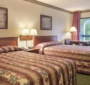 Super 8 by Wyndham Ruther Glen Kings Dominion Area hotel detail image 4