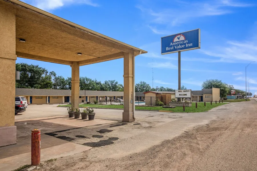 Americas Best Value Inn Giddings hotel detail image 2