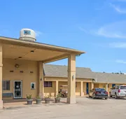 Americas Best Value Inn Giddings hotel detail image 4
