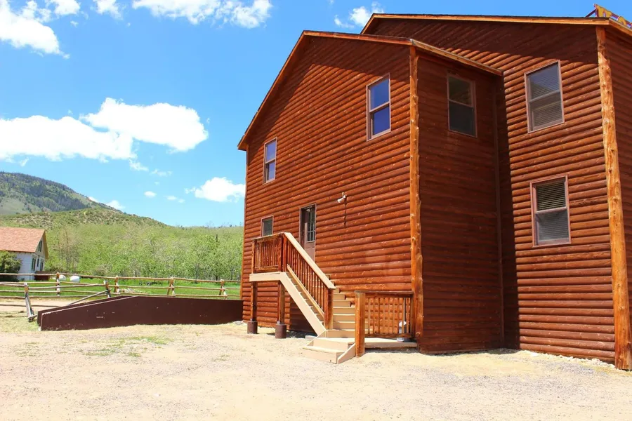 Old Corral Hotel & Steakhouse hotel detail image 2