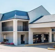 Quality Inn US65 & E. Battlefield Rd. Springfield hotel detail image 3