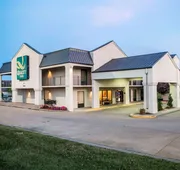 Quality Inn US65 & E. Battlefield Rd. Springfield hotel detail image 4