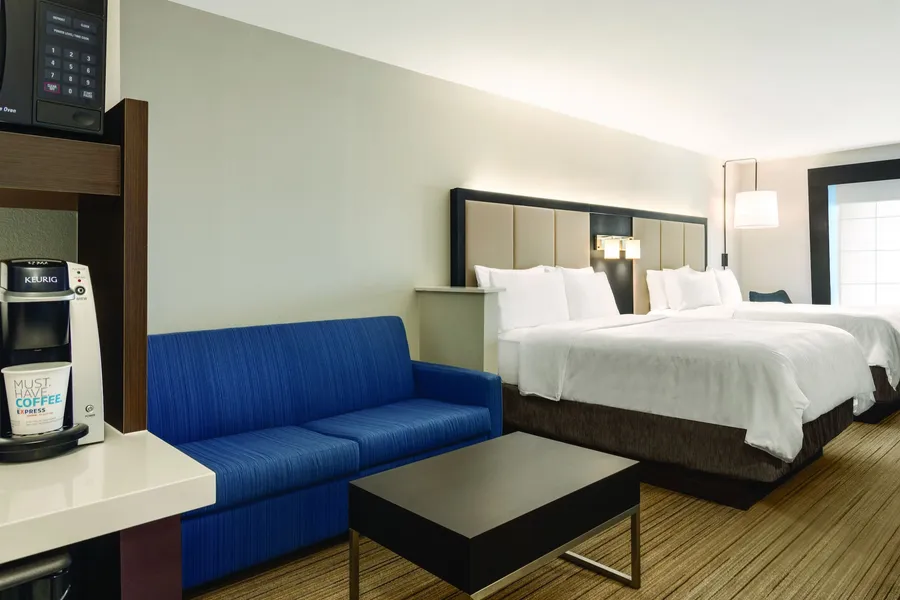 Holiday Inn Express Hotel & Suites Lawton-Fort Sill by IHG hotel detail image 6