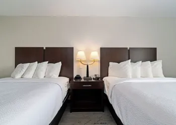 The Windstar Hotel - Emerald Isle / Swansboro hotel thumbnail 3