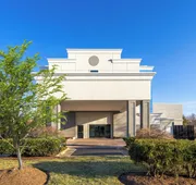 Holiday Inn Express & Suites Leesburg - Historic District by IHG hotel detail image 4
