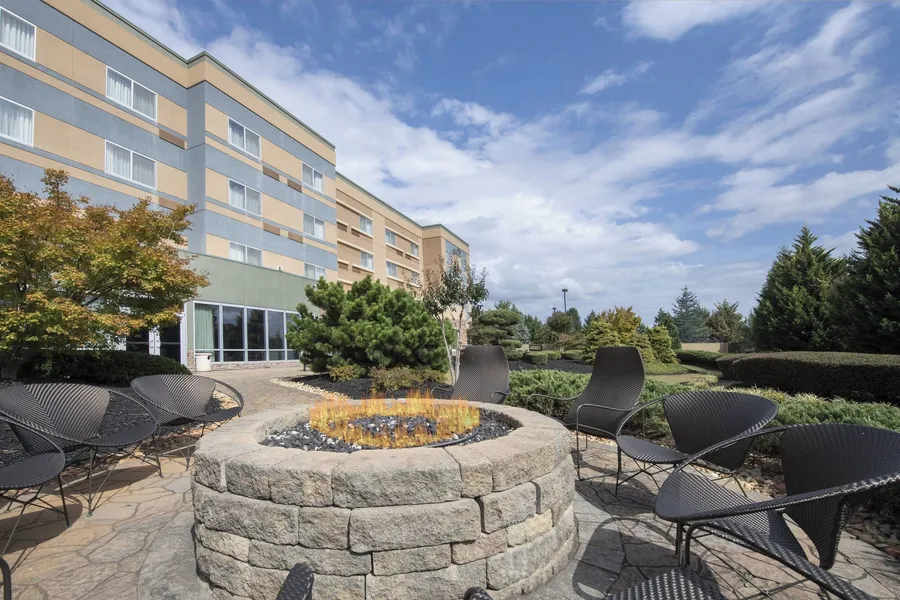 Courtyard by Marriott Atlanta McDonough hotel detail image 2