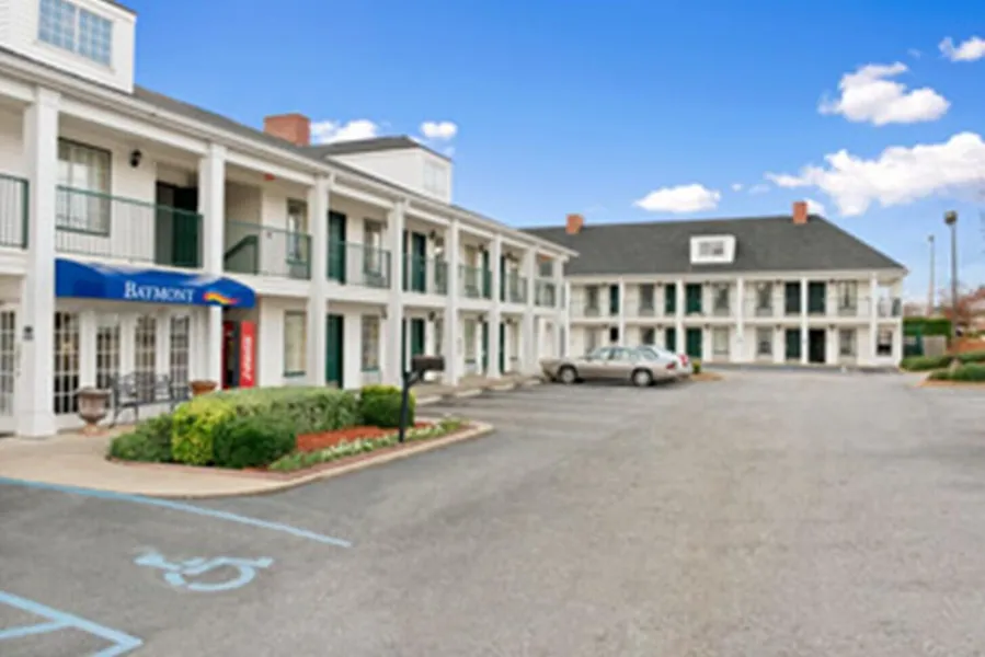 Brentwood Inn & Suites hotel detail image 2