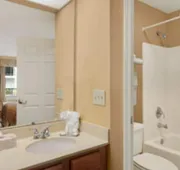 Brentwood Inn & Suites hotel detail image 3