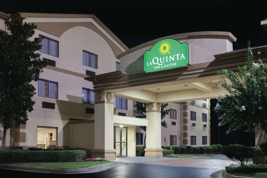 La Quinta Inn & Suites by Wyndham Jackson Airport/Pearl hotel detail image 2